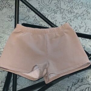 Aritzia TNA CozyAF beige shorts